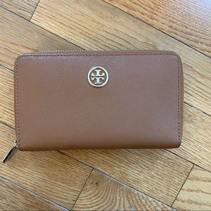 Tory Burch Wallet